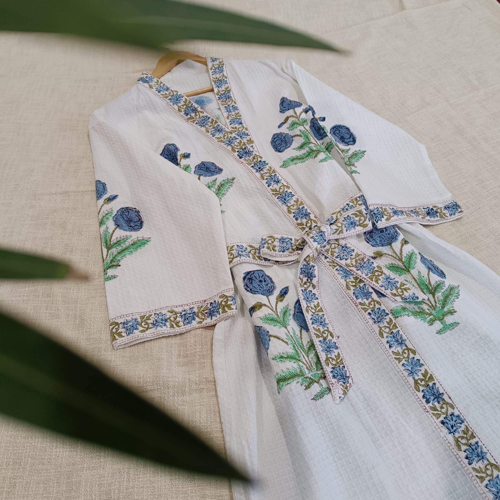 Trade Star Pure Cotton Full Arm Bathrobe Premium Quality Highly Durable Block Printed Bath Robe For Beach Wear - Image 4
